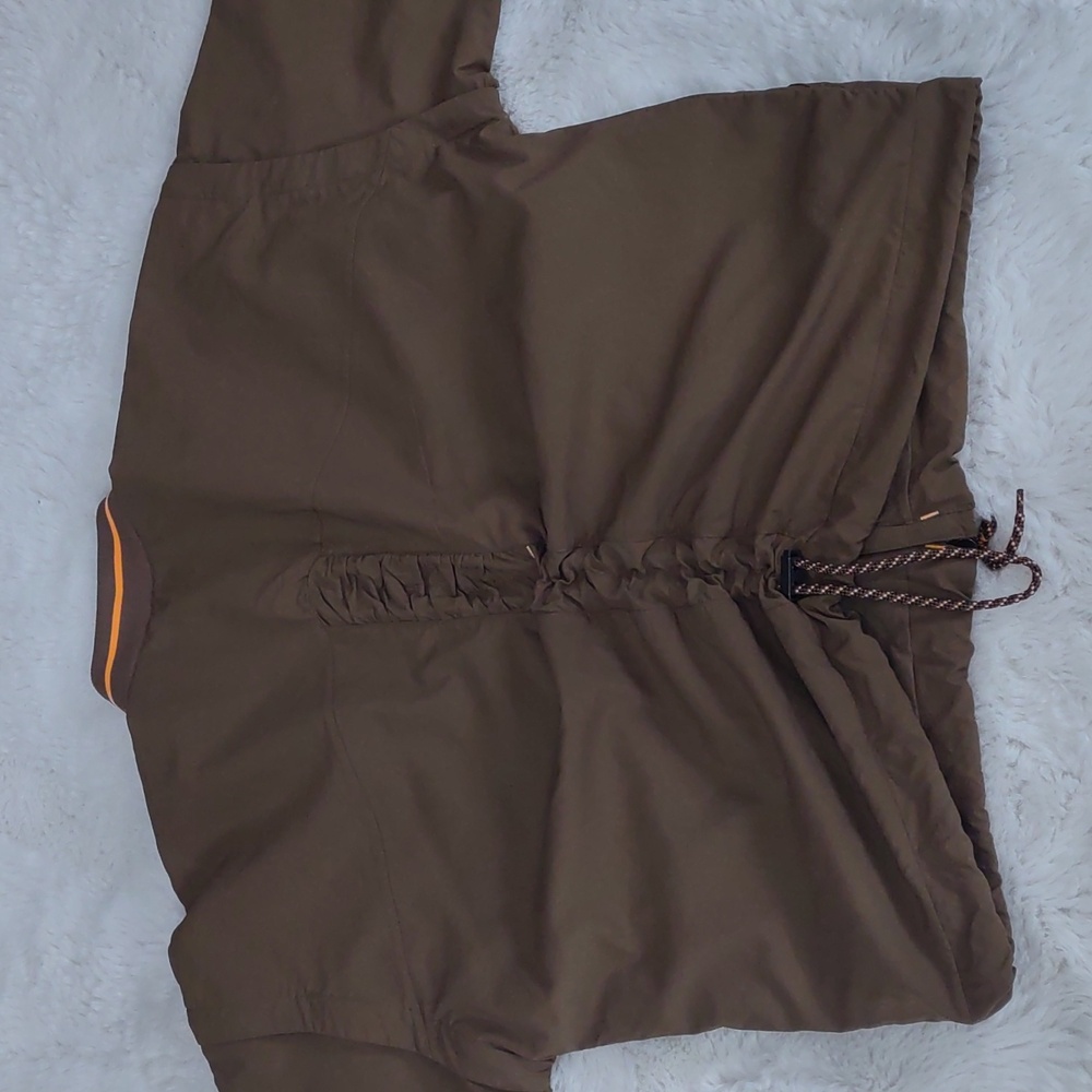 GYMSHARK JACKET. - Picture 14 of 17